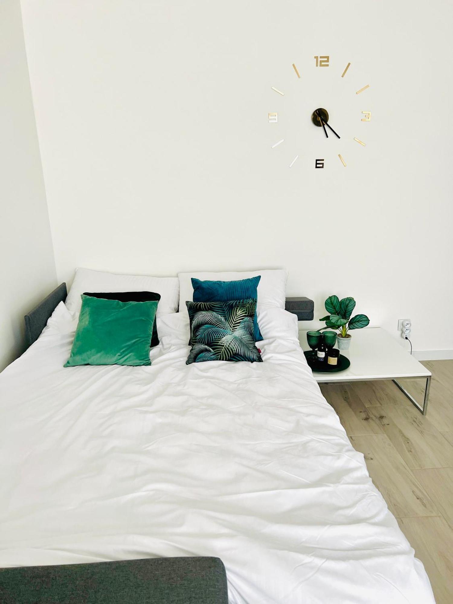 Apartament Happy Place Family & Business Targi Kielce Exteriör bild