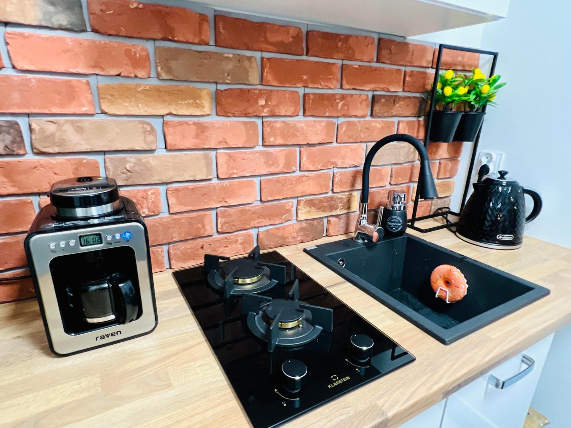 Apartament Happy Place Family & Business Targi Kielce Exteriör bild